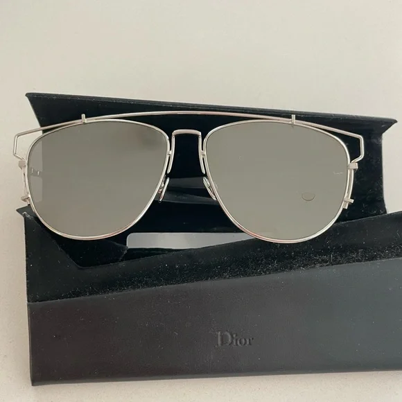 Dior | Accessories | Auth Dior Technologic Sunglasses Silver  display picture 1